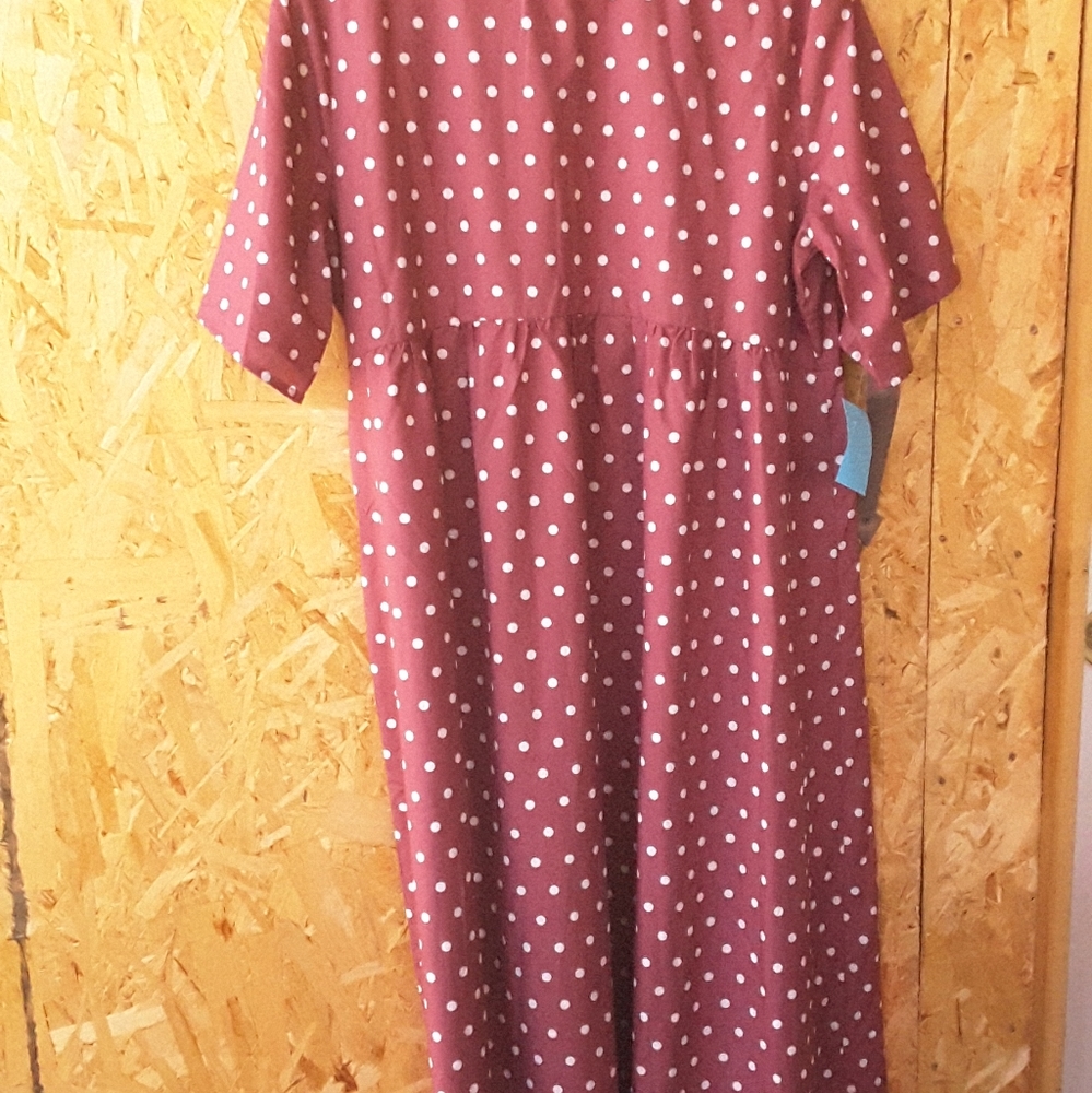 Dress - Picture 3 of 3
